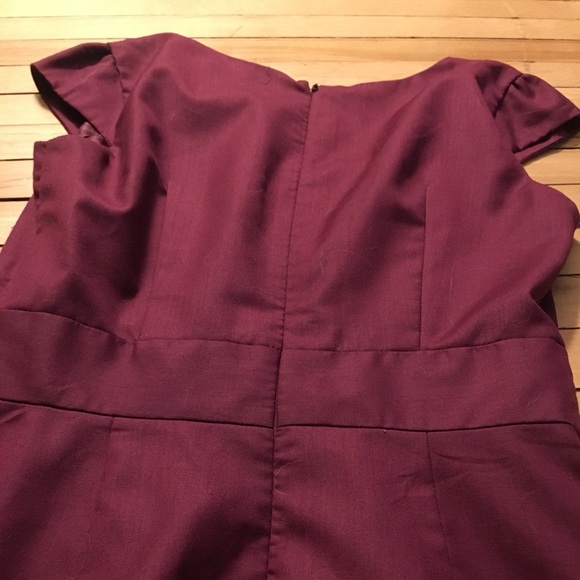 Burgundy dress - Picture 5 of 6